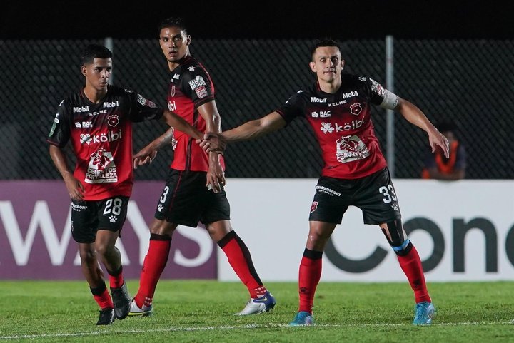 Alajuelense se mete en la final de Liga CONCACAF al eliminar a Real España