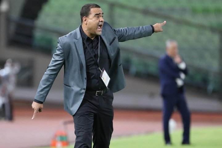 Caracas anuncia a Leonardo González como su nuevo entrenador