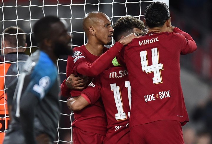 Núñez y Salah regalan el triunfo al Liverpool. EFE