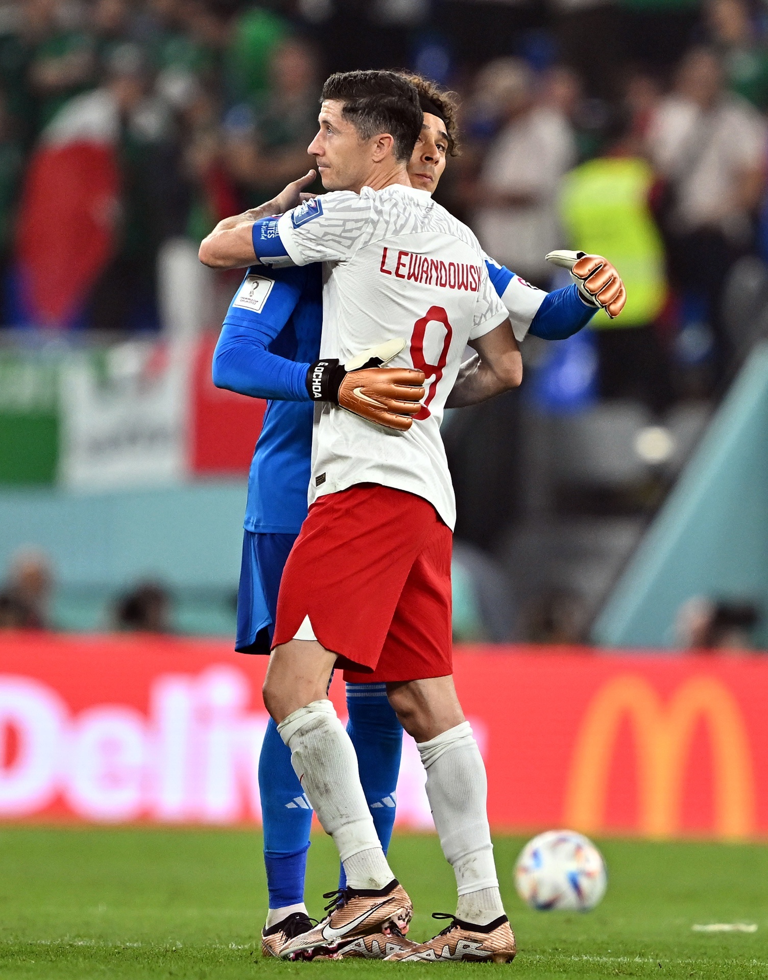 Lewandowski, con el penalti muy presente. EFE