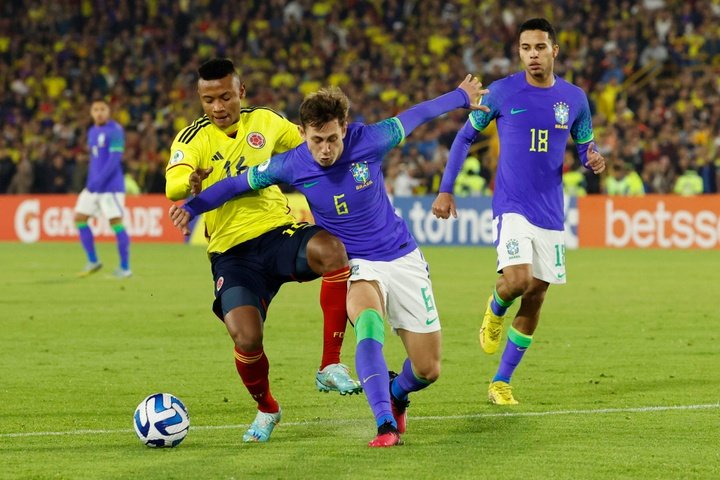 Brasil empata a nada ante Colombia y ya piensa en el título del Sudamericano