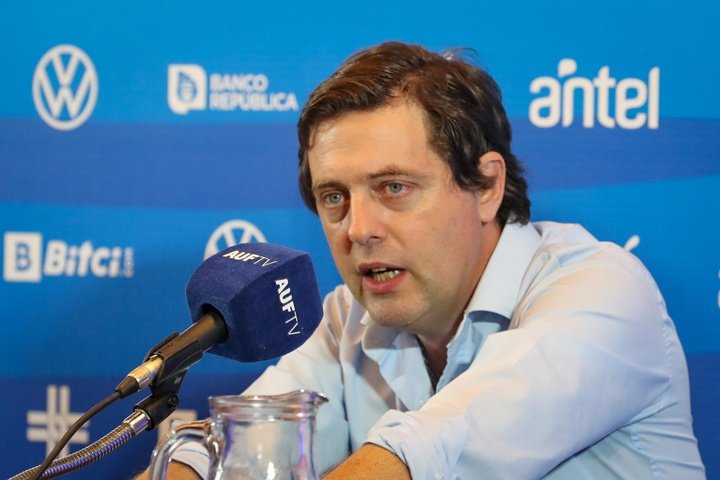 Ignacio Alonso, reelegido presidente de la Asociación Uruguaya de Fútbol