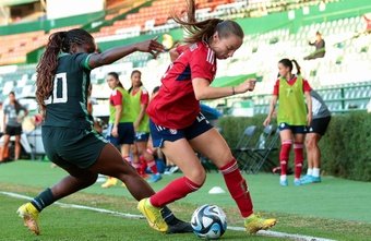 Nigeria derrotó a Costa Rica en la Women's Revelations Cup para colgarse en bronce del torneo. Ijeoma Okoronkwo, con un gol al filo del descanso, decidió el encuentro para el combinado africano.