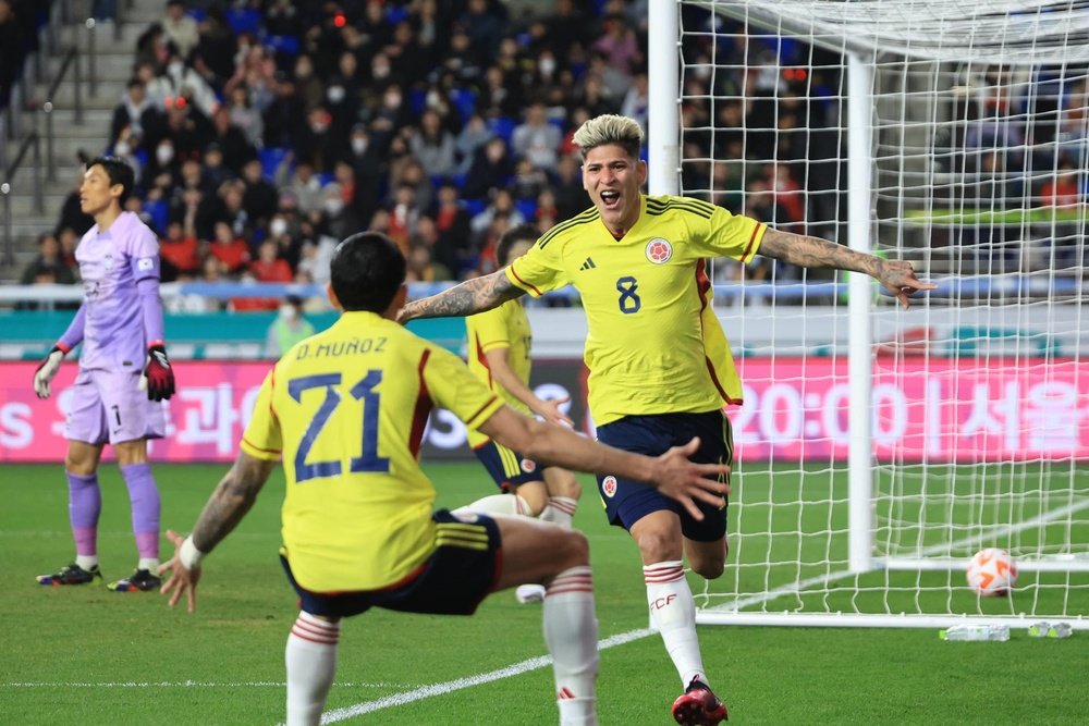 Corea del Sur y Colombia empataron 2-2. EFE