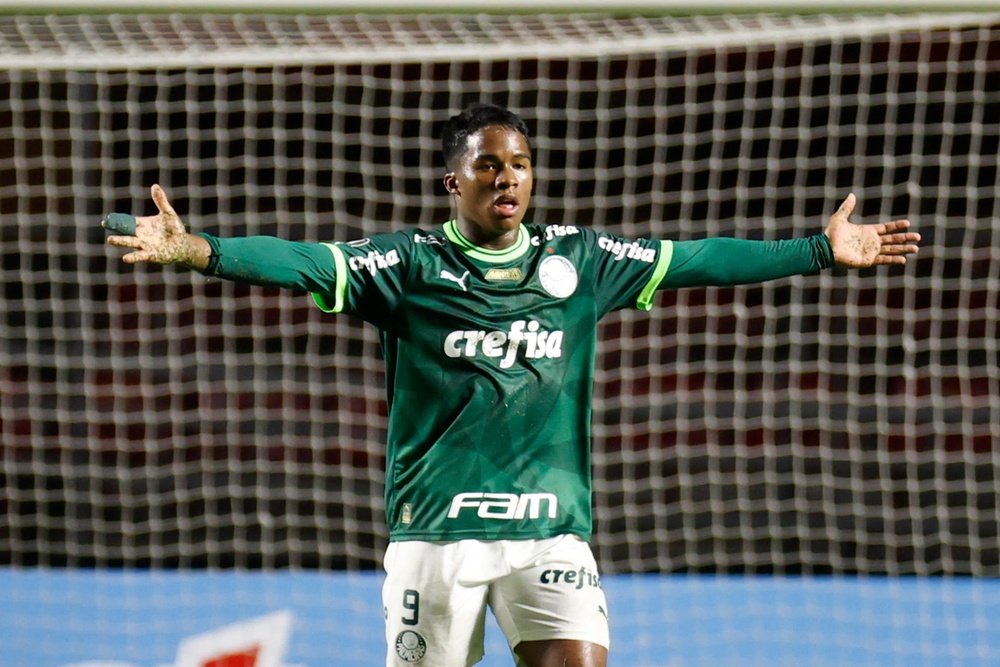 Palmeiras remonta el cerro en el debut de Endrick en la Libertadores. EFE