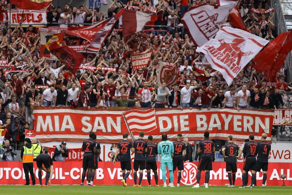 La lucha contra el descenso, clave en el mano a mano entre Borussia y Bayern. EFE