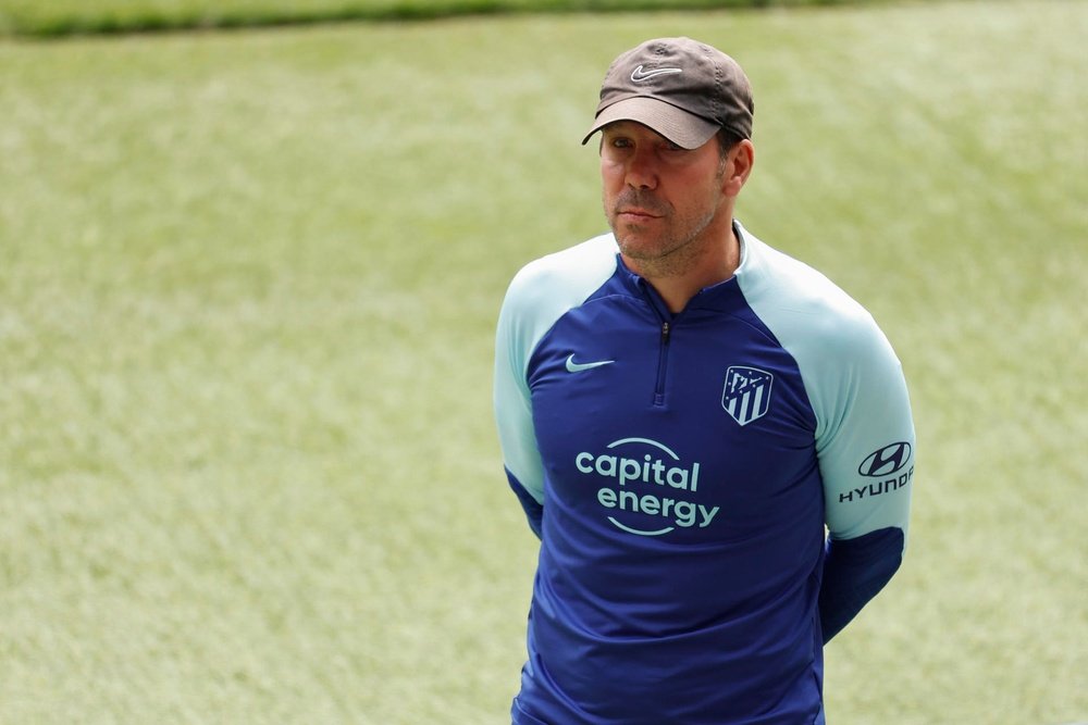 La gran cantidad de bajas obliga al Cholo a tirar de cantera. EFE