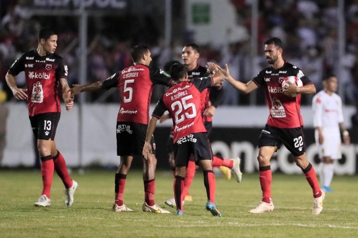Alajuelense y Saprissa se disputarán el título en Costa Rica