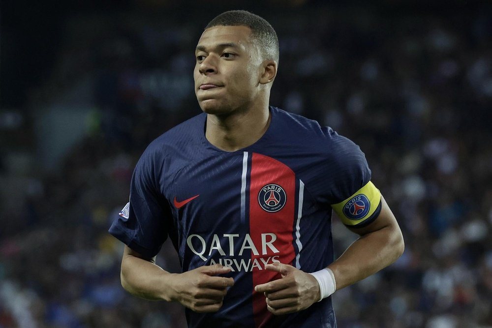 El PSG va muy en serio con la posible venta de Mbappé. EFE