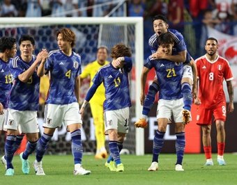 Japón aprovechó los espacios a la contra para fulminar a Perú, en un amistoso en el que el combinado sudamericano solo pudo marcar el gol del honor para despedirse.