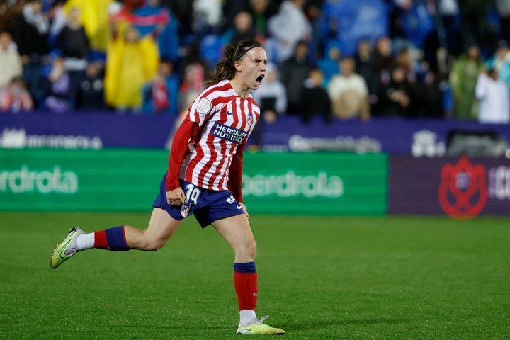 El Atlético renueva a Eva Navarro hasta 2024