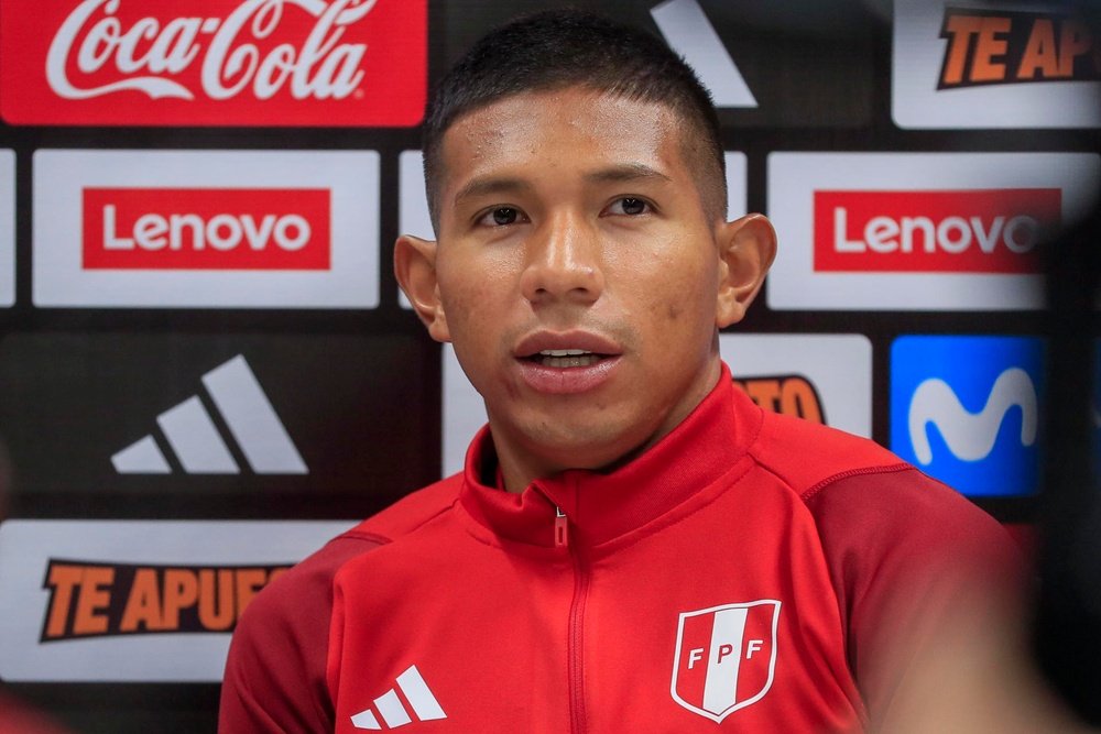 Edison Flores vuelve a casa. EFE