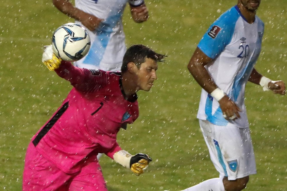 Guatemala no quiere ceder ante Guadalupe. EFE