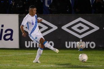 Guatemala venció a Guadalupe por 3-2, en un encuentro con muchas alternativas para clasificarse y dejar a su rival fuera del torneo.