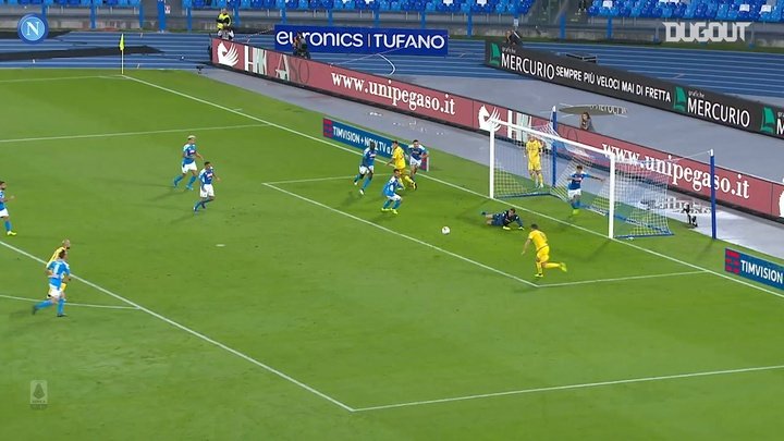 VIDEO: Alex Meret's triple save for Napoli v Verona