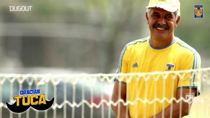 VÍDEO: A homenagem do Tigres a Ricardo 'Tuca' Ferretti após 11 anos