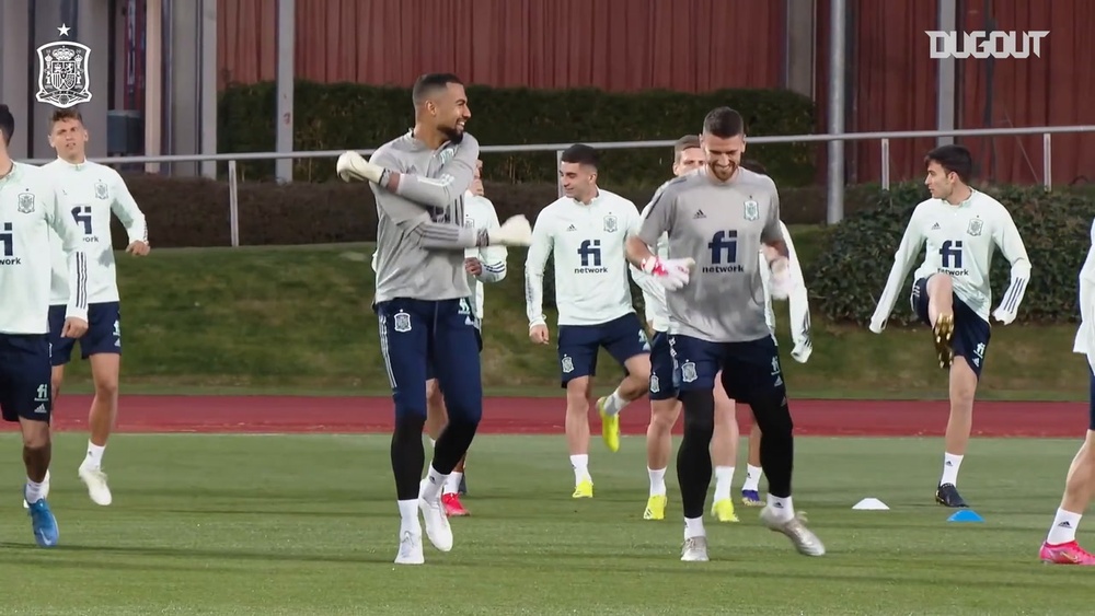 España se entrenó con Ramos y Gayà. DUGOUT