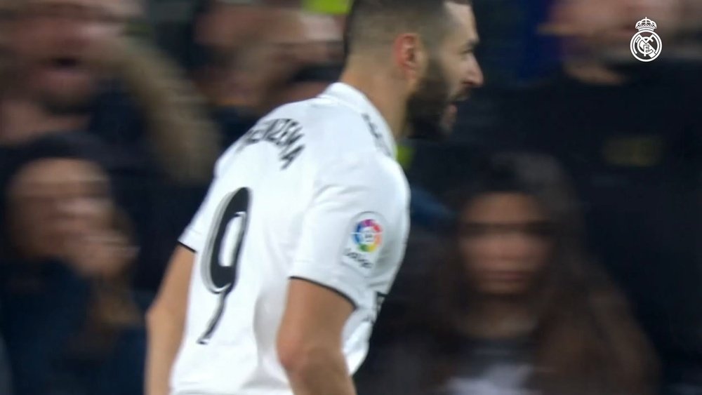 Benzema has never been a typical striker. DUGOUT