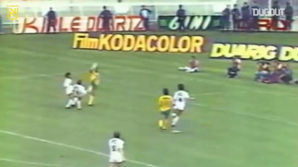 Le but merveilleux de José Touré contre le PSG en 1983. Dugout