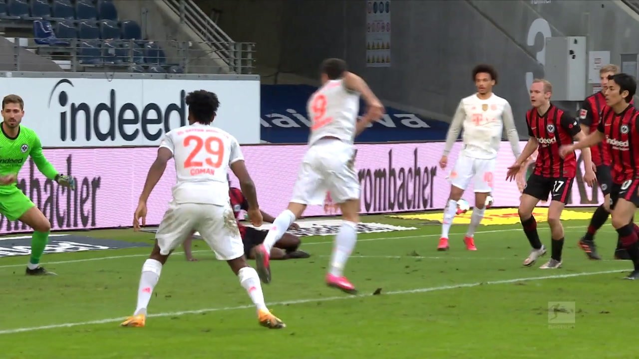 Les meilleurs buts de Lewandowski pour le Bayern. dugout