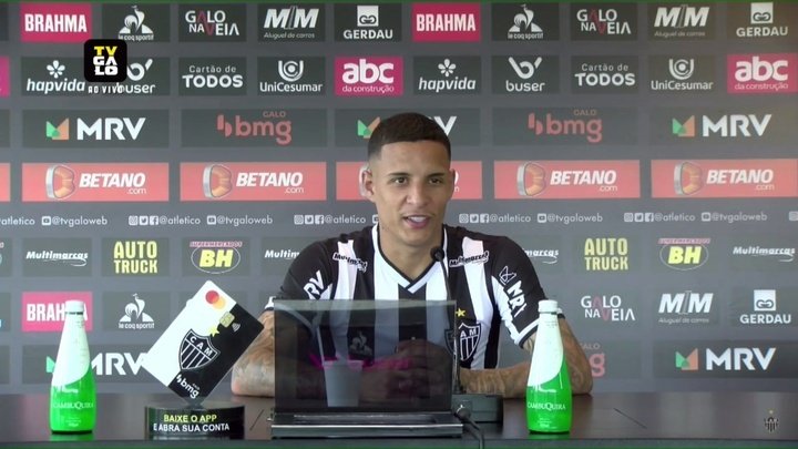 VÍDEO: Arana comemora marca de 100 jogos pelo Atlético-MG