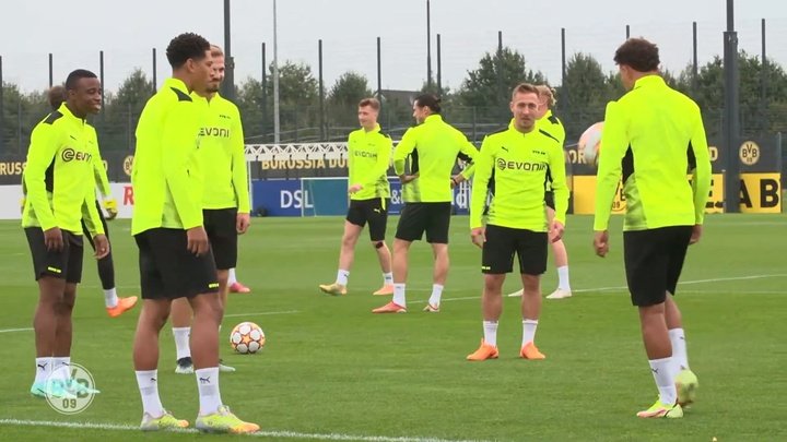 VIDEO: Dortmund's final training session before facing Sporting