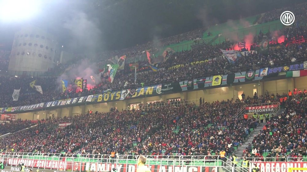 San Siro prima del Derby. Dugout