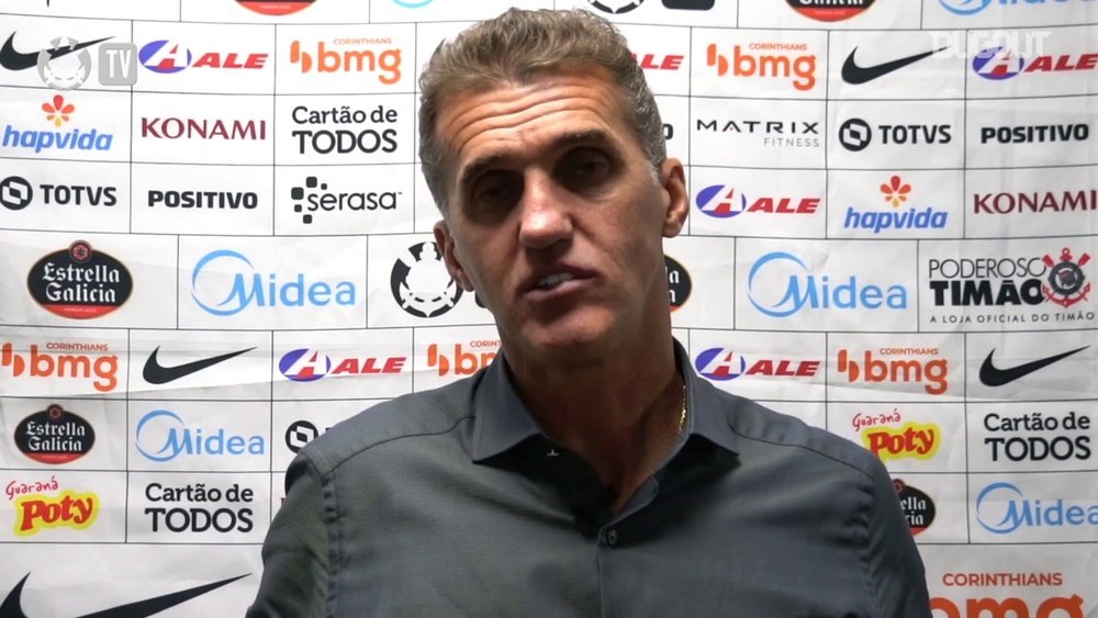 Técnico do Corinthians falou após vitória na Arena da Baixada. DUGOUT