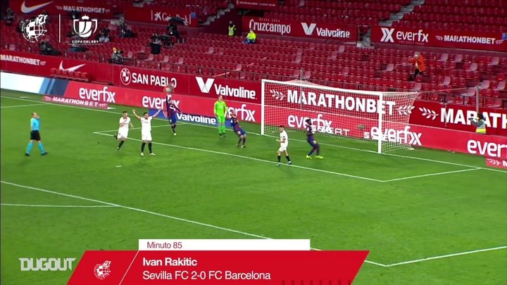 A Lei do Ex nunca falha! Reveja o gol de Rakitic contra o Barça