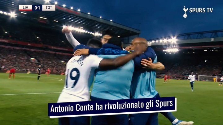 La rivoluzione di Antonio Conte al Tottenham. Dugout
