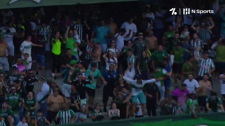 Alef Manga marca de novo contra Athletico e bota Coritiba na final