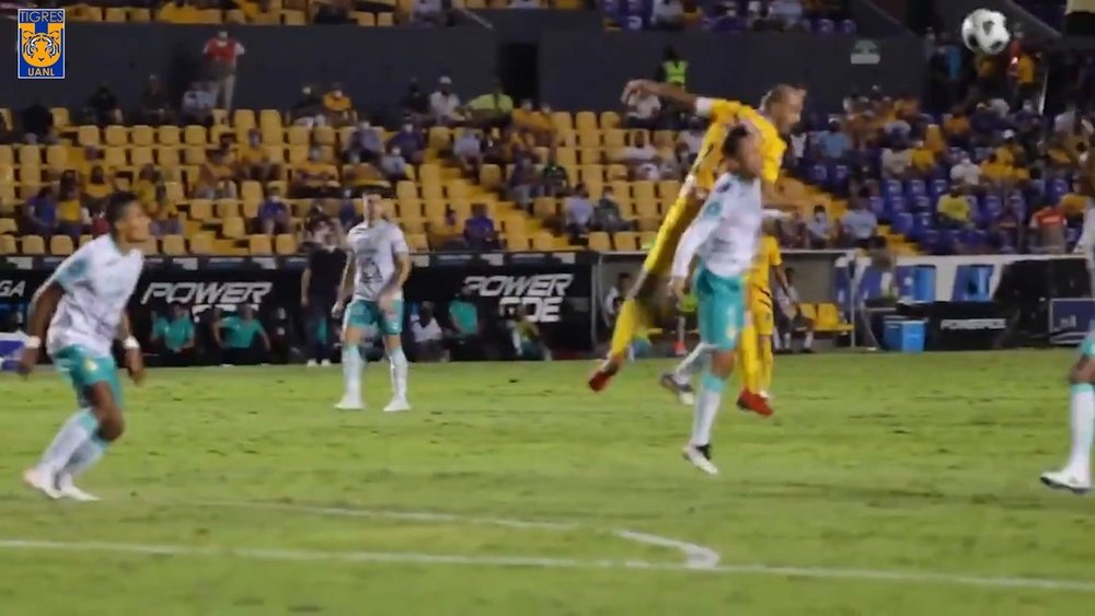 VÍDEO: el agónico gol de Quiñones que salvó a Tigres ante León. DUGOUT