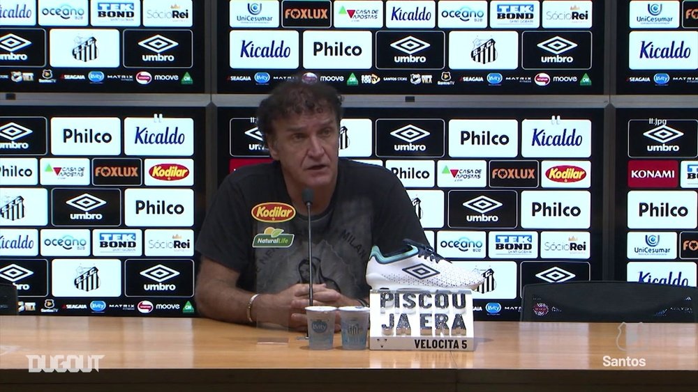 Técnico do Santos falou após derrota para o Goiás. DUGOUT