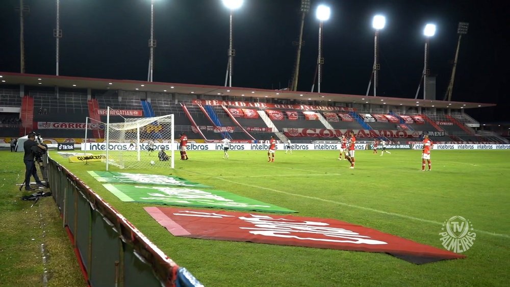 Willian's goal was the difference for Palmeiras against CRB. DUGOUT