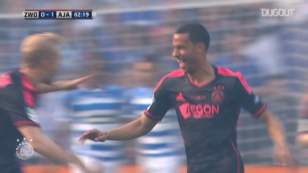 Van Rhijn put Ajax in the 2014 Dutch Cup final which by marred by crowd trouble. DUGOUT