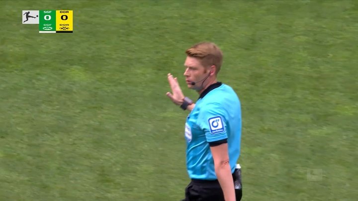 VIDEO: Dortmund take the points against basement boys Furth