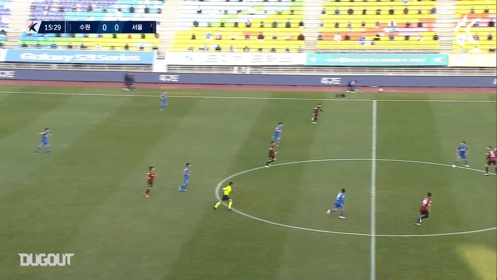 Seoul won 1-2 at Suwon in a K-League match on Sunday. DUGOUT