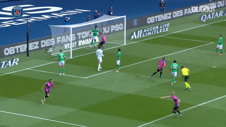 VÍDEO: el mágico control y gol de Mbappé para empatar ante el Saint-Étienne