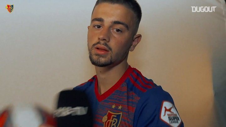 VIDEO: FC Basel 1893 complete Edon Zhegrova signing