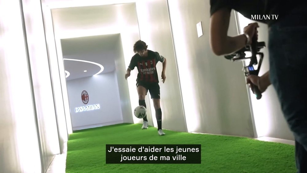 VIDÉO : Yacine Adli sur l'influence des français au Milan AC. DUGOUT