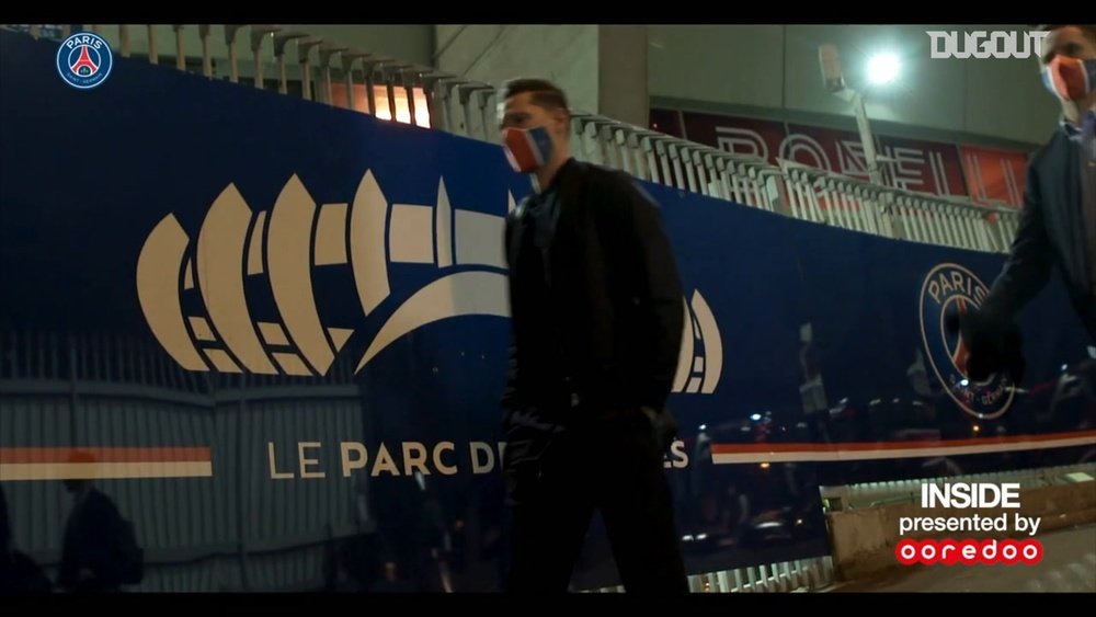 Inside: Paris Saint Germain's win vs Dijon in Ligue 1. DUGOUT
