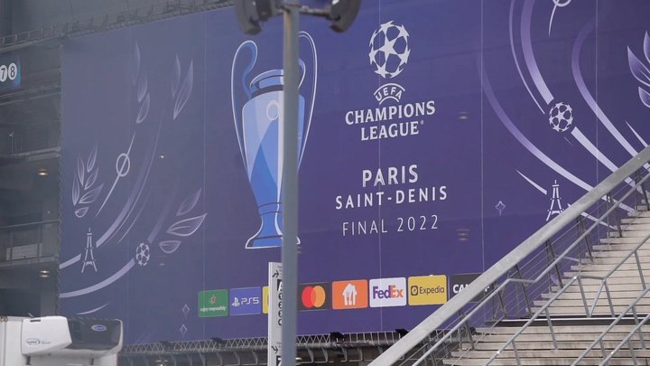 Los aficionados del Liverpool y del Real Madrid ya están en París. DUGOUT