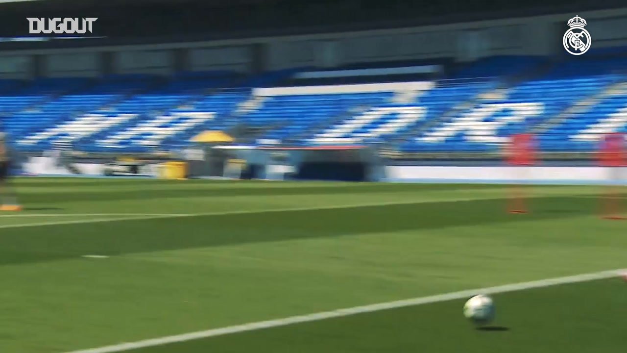 Real Madrid trained at their temporary home. DUGOUT
