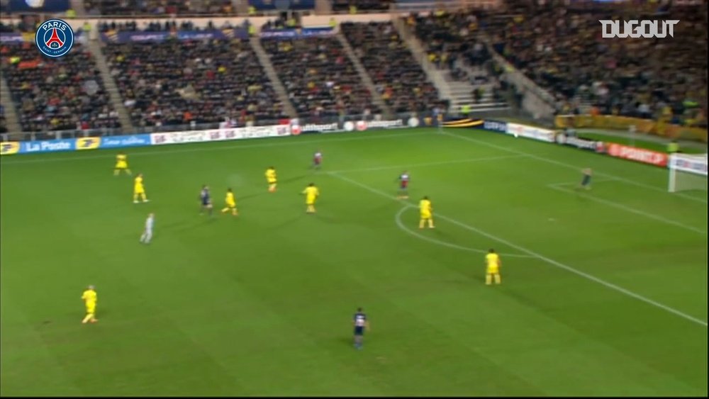 L'incroyable but de Zlatan contre Nantes en Coupe de la Ligue. dugout