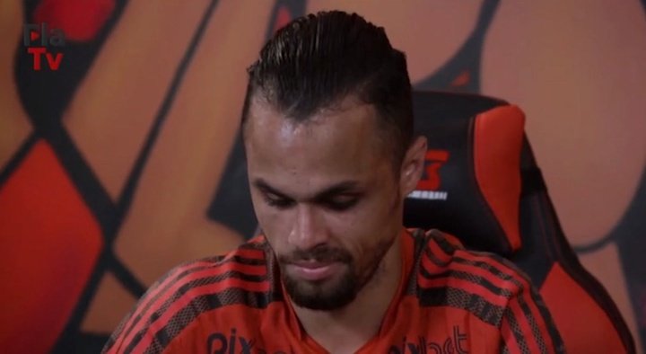 Michael se despede do Flamengo com mensagem emocionante