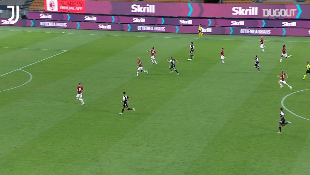 L'incroyable but d'Adrien Rabiot contre l'AC Milan. DUGOUT