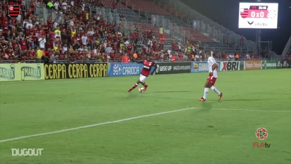 Les premiers buts de Lincoln avec Flamengo. Dugout