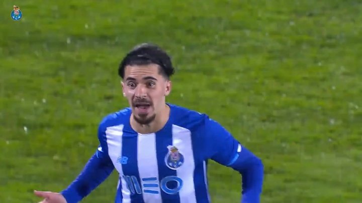 VIDEO: Vitinha’s incredible goal helps Porto beat Arouca