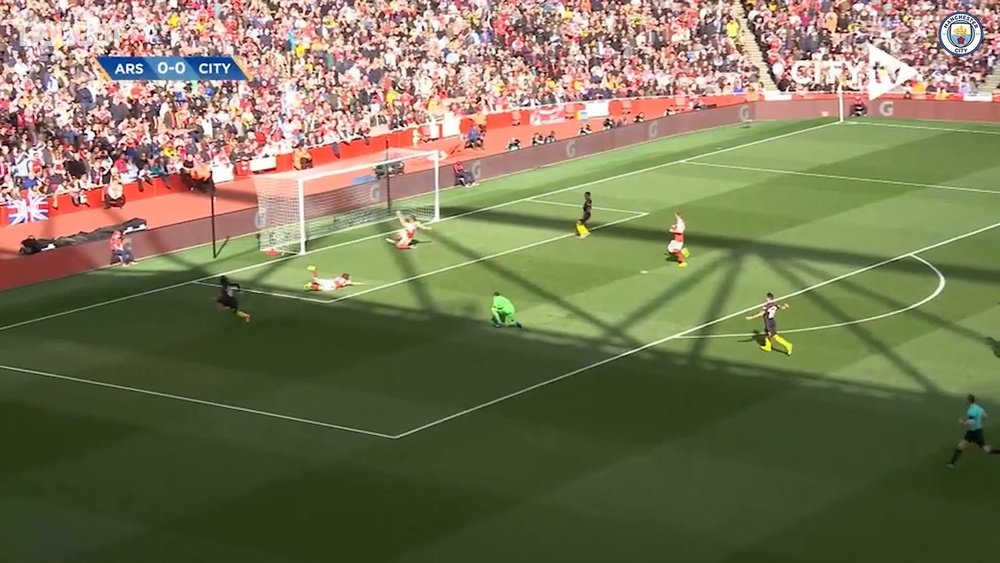 Man City took the lead at Arsenal after a superb De Bruyne assist. DUGOUT