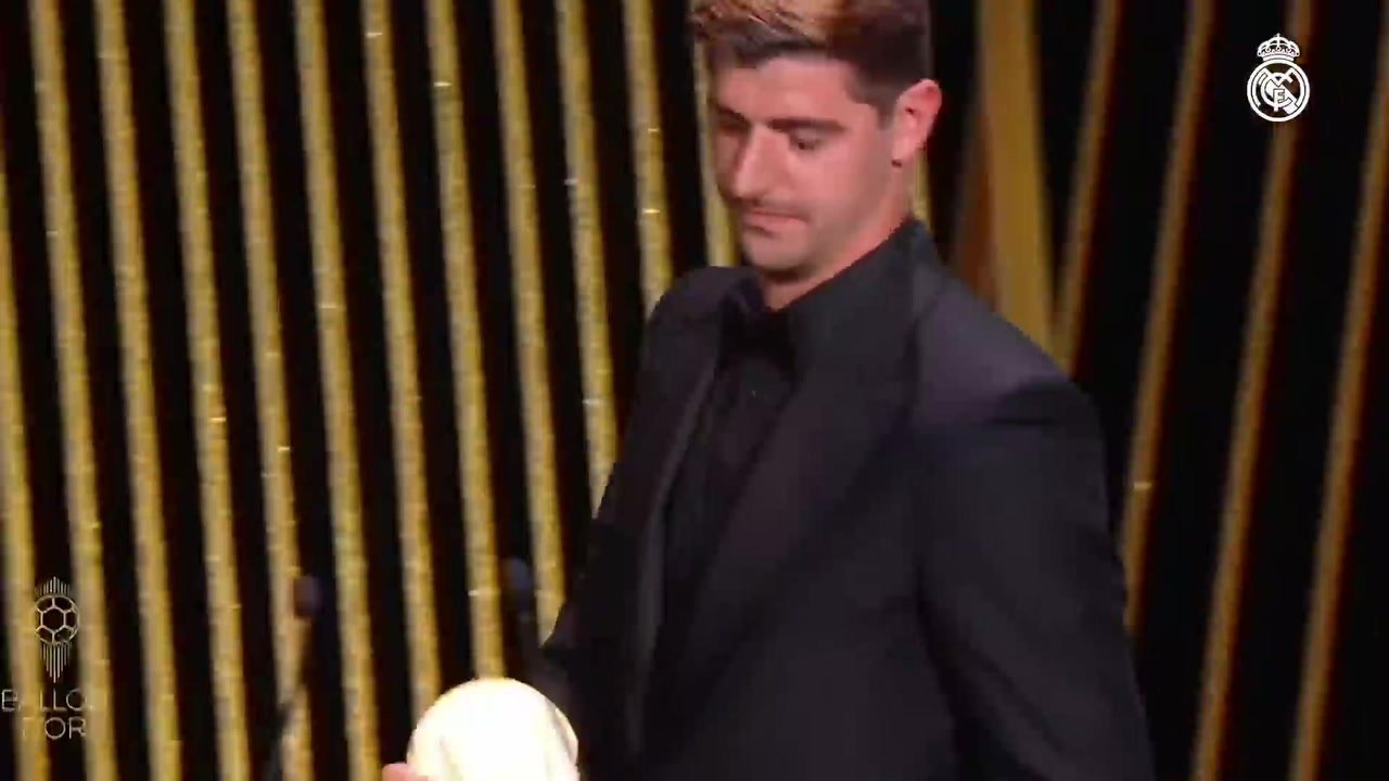 VIDEO: Courtois vince il premio Yashin 2022